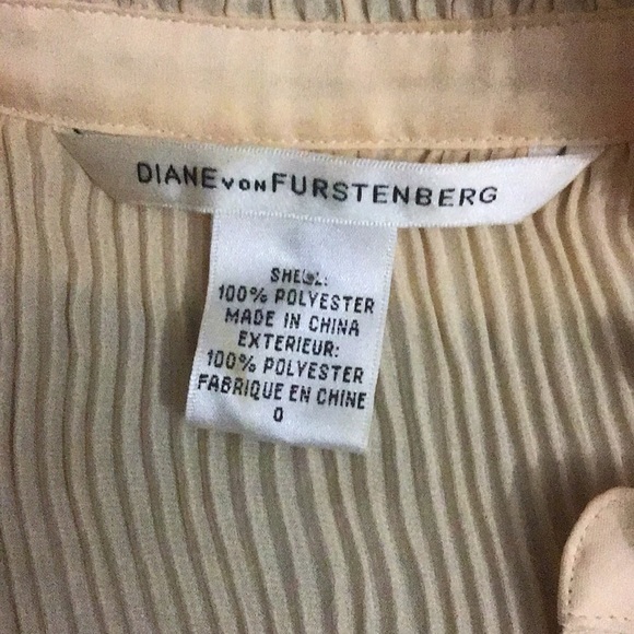 New Diane von Furstenburg blouse - Picture 7 of 7